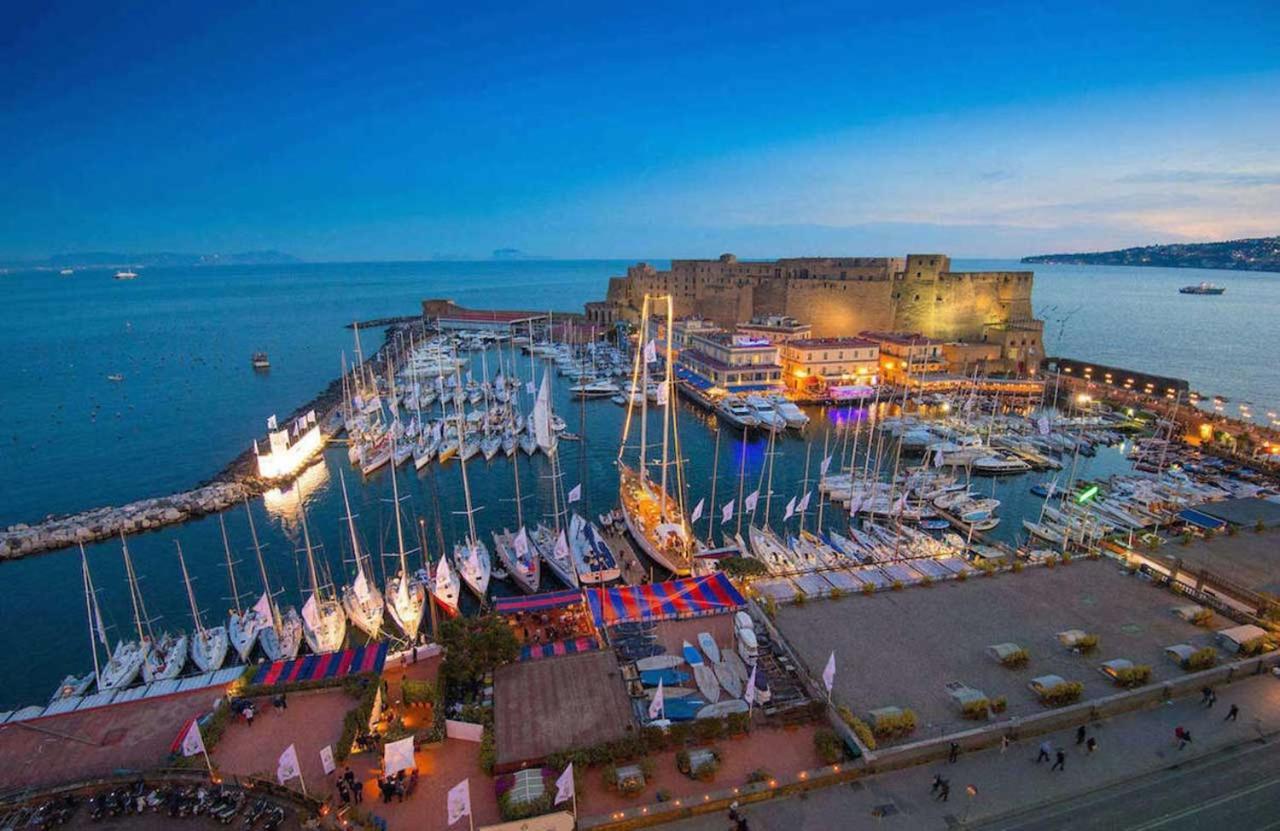 Alleria Naples Extérieur photo