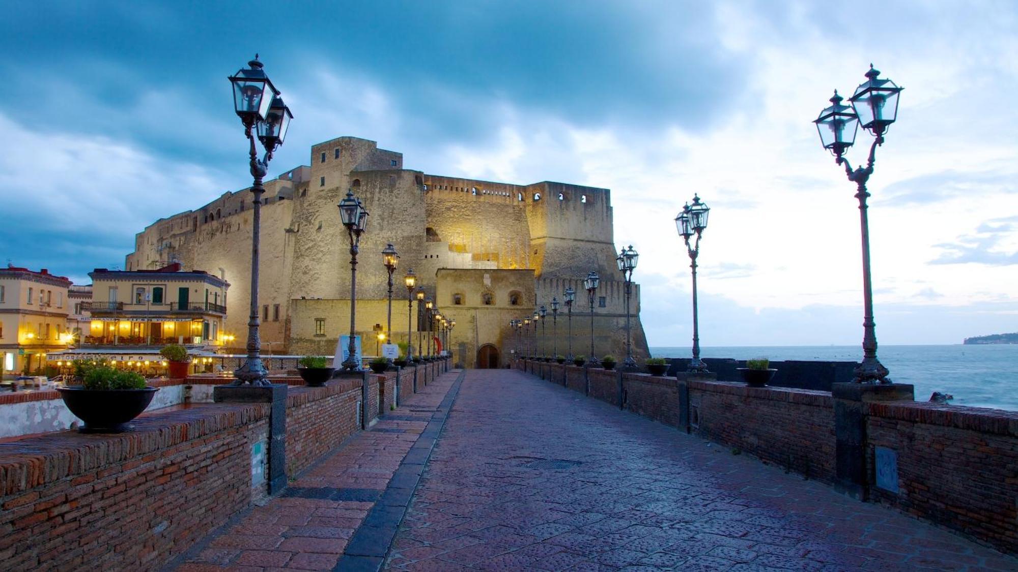 Alleria Naples Extérieur photo